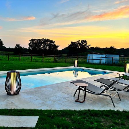 Le Domaine Du Pin Bed & Breakfast Chatillon-sur-Chalaronne Exterior photo