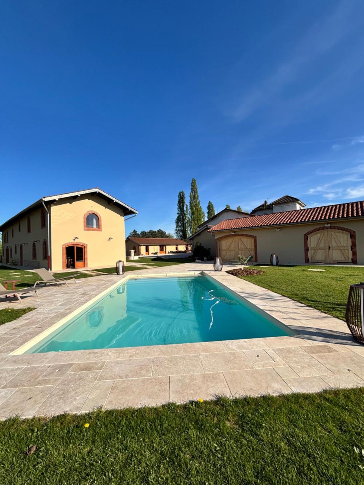 Le Domaine Du Pin Bed & Breakfast Chatillon-sur-Chalaronne Exterior photo